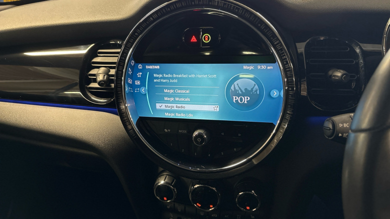 MINI Hatchback 135kW Cooper S Shadow Edition 33kWh 3dr Auto Electric Hatchback